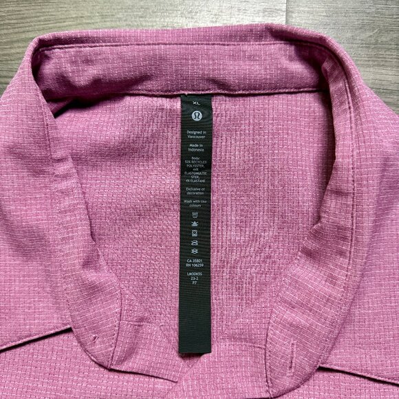 Lululemon Men's Airing Easy Short Sleeve Button-Up Shirt - Pink - Picture 5 of 7